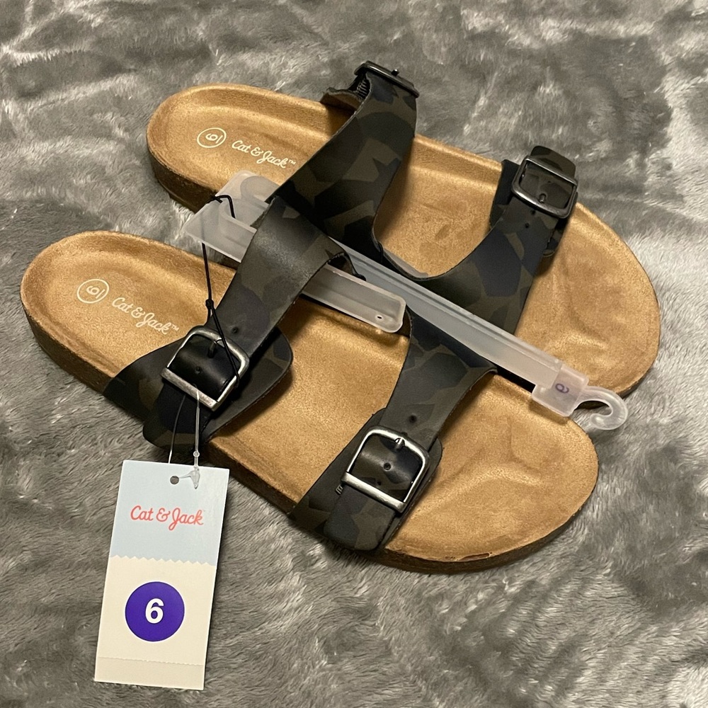 Girls’ Drew Camo Slide-On Sandal-Grey-6